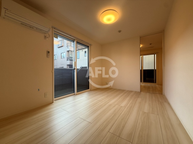 居室・リビング　Sinfaria YUZATO B棟　リビング