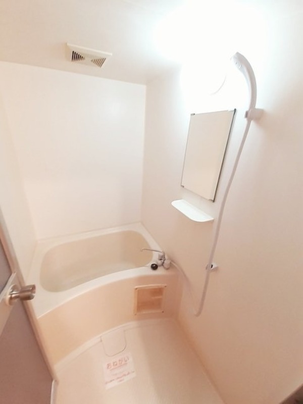 バス・シャワールーム　図面と現状に相違がある場合には現状を優先