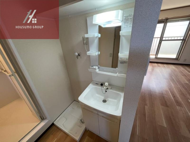 洗面設備　TVモニターホンです