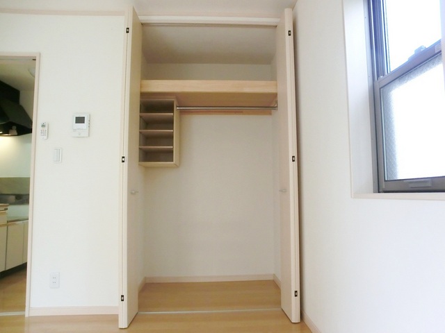 収納　クローゼット付いてます。