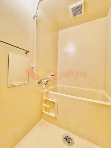 バス・シャワールーム　お風呂で日々の疲れを落としましょう