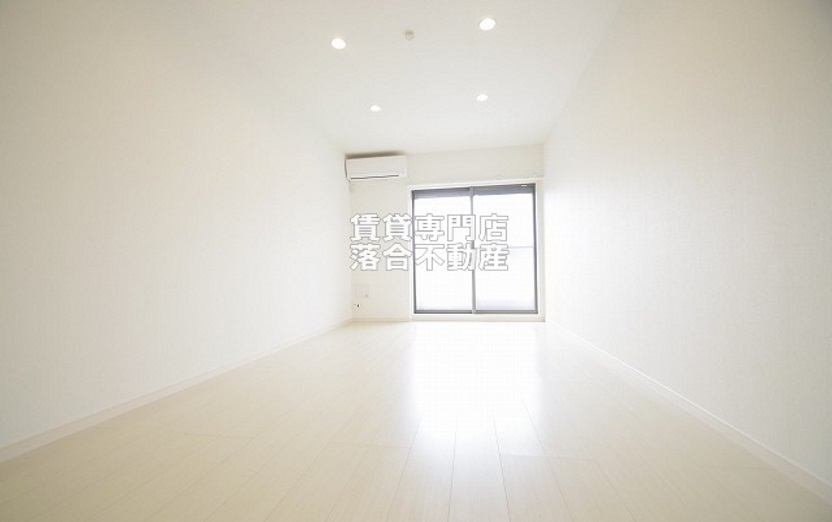 居室・リビング　綺麗で広々としたお部屋♪