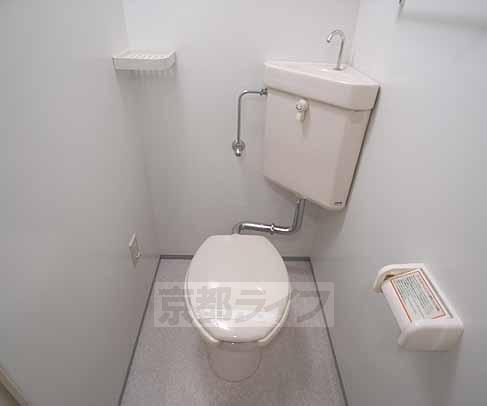 トイレ　トイレ。