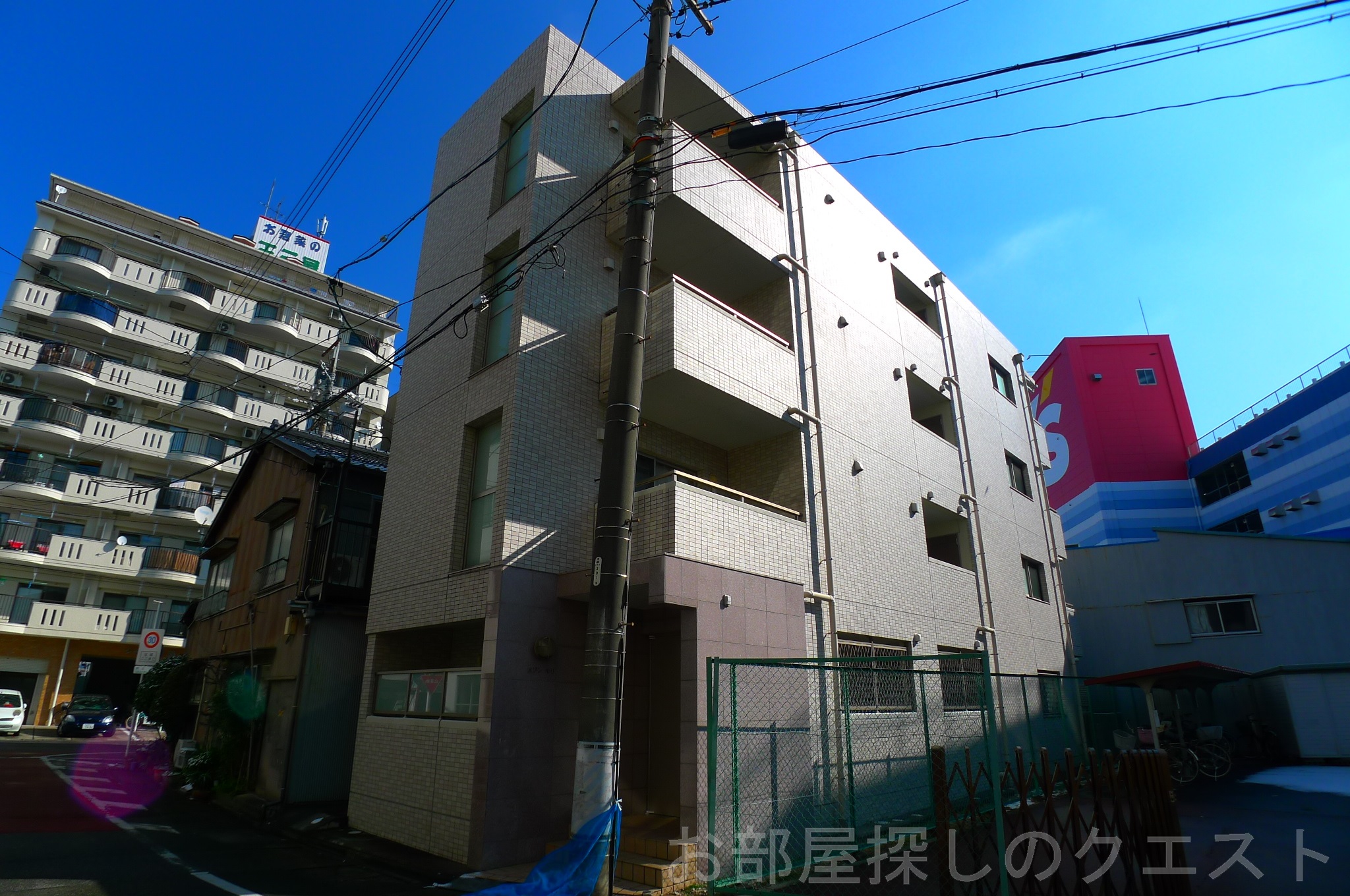 建物外観　オートロック付きマンション☆