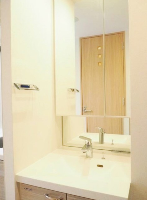 洗面設備　別部屋同仕様タイプ
