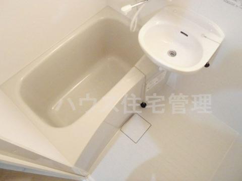 バス・シャワールーム　バス