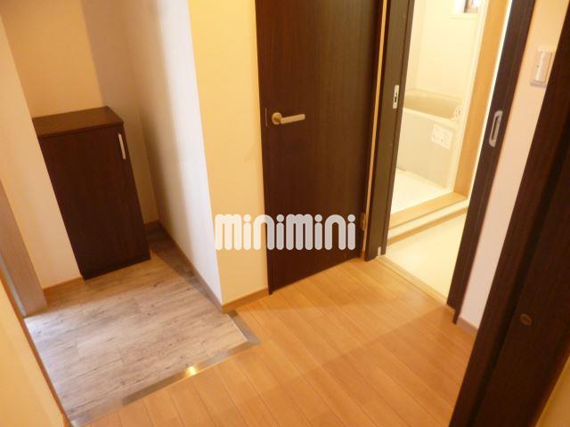 玄関　玄関ホールはあると便利なんですよ