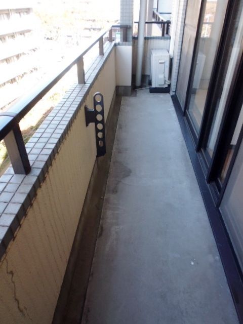 バルコニー　★しっかり洗濯物の干せるバルコニー★