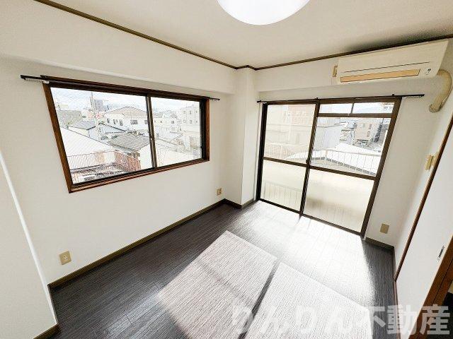 居室・リビング　おしゃれな居間です