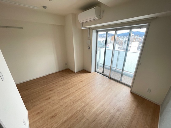 居室・リビング　※別部屋の写真です