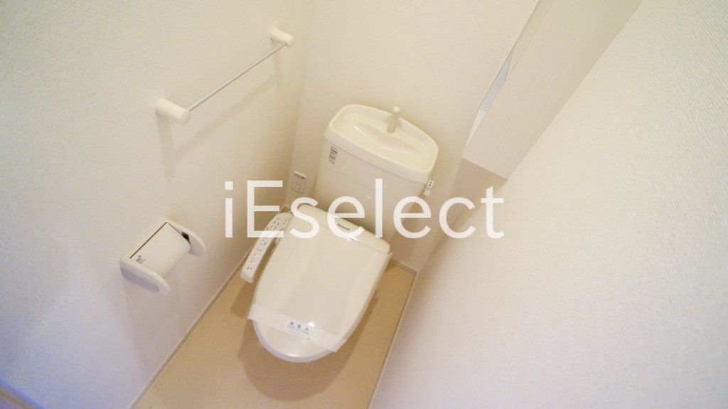 トイレ　洗浄機能付き♪