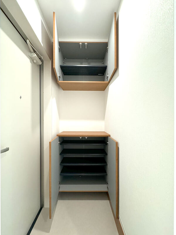 その他　シューズボックス付きの玄関です♪