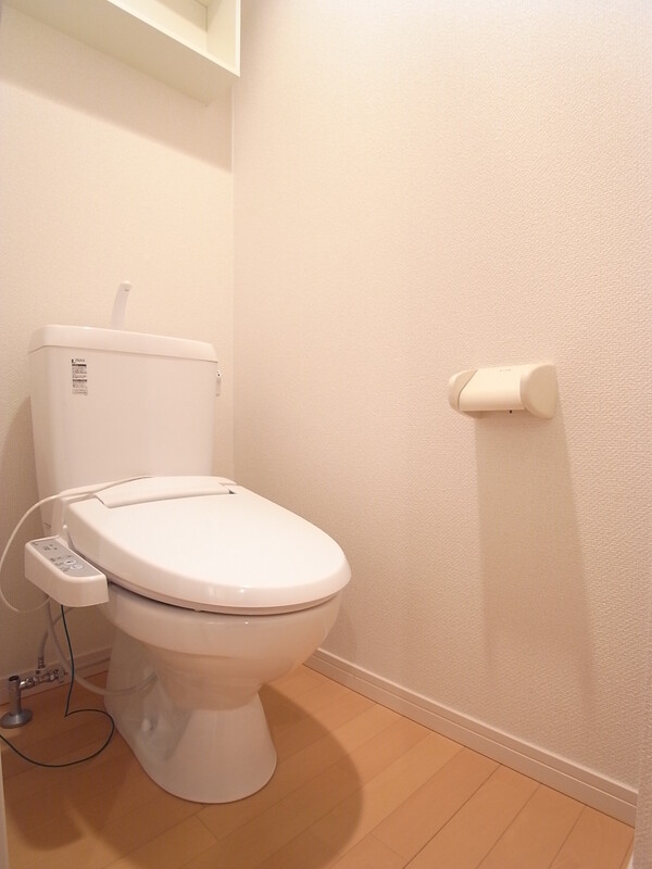 トイレ　ゆったりとした空間のトイレです