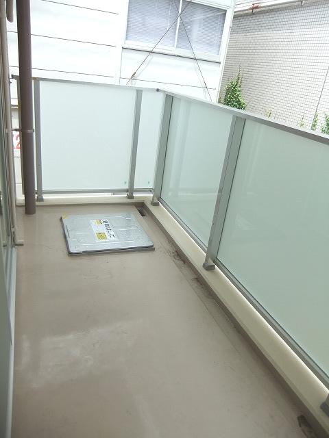 バルコニー　写真は同タイプ別室のものです。
