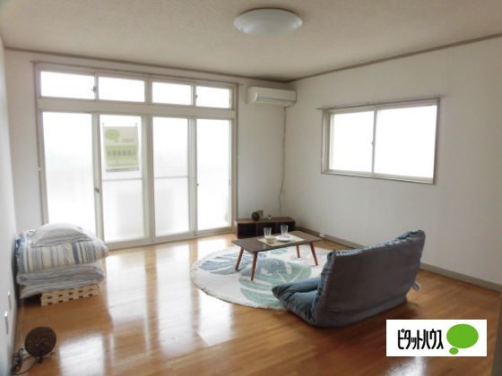 居室・リビング　※モデルルームの為、家具等は付きません