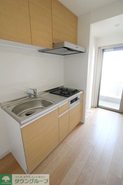 キッチン　＊同じ間取りの別のお部屋です。