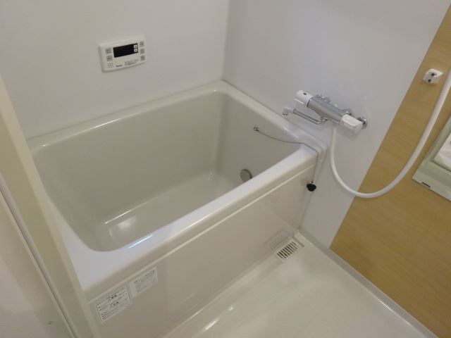 バス・シャワールーム　追い焚き、浴室乾燥機付き