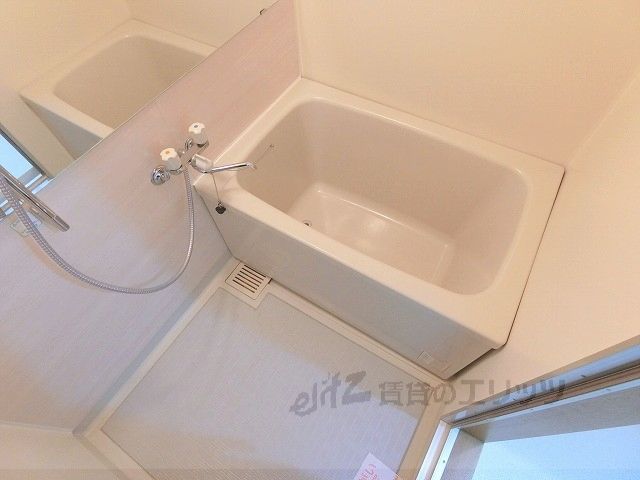 バス・シャワールーム　風呂