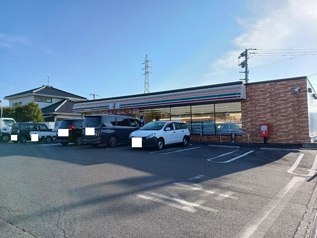 コンビニ　セブンイレブン光市中央１丁目店（コンビニ）まで400m
