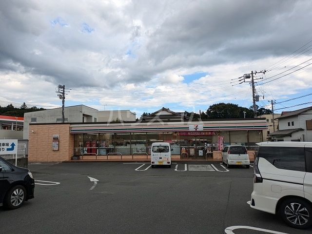 コンビニ　セブンイレブン 富士市一色店（コンビニ）まで578m