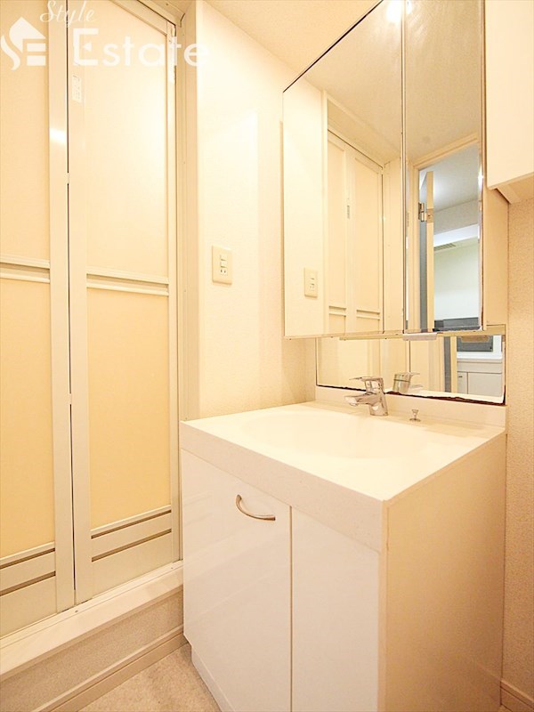 洗面設備　独立洗面台