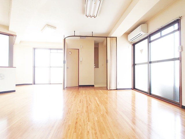 居室・リビング　リビングです☆