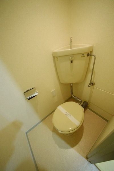 トイレ　★お部屋探しは株式会社タウンハウジング東京まで★