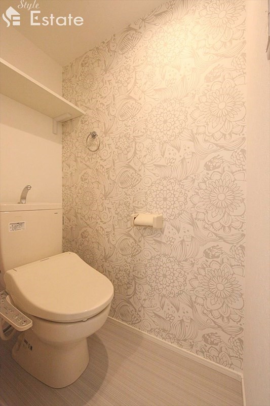 トイレ　温水洗浄便座付トイレ