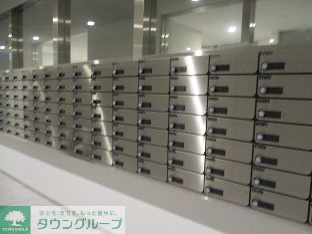 エントランス　集合ポスト