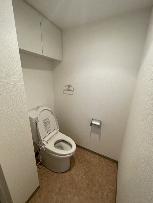 トイレ　※他部屋参考写真