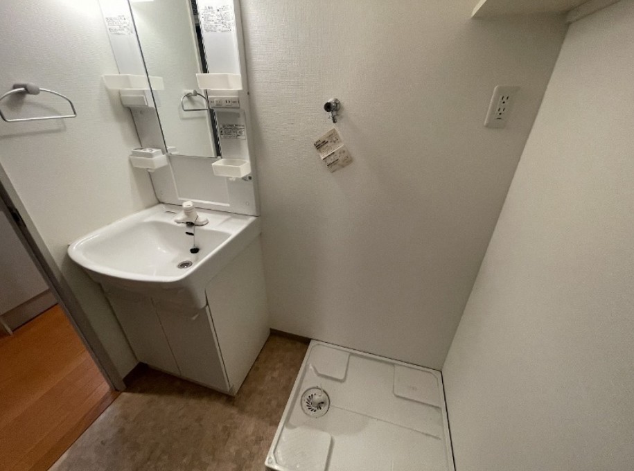 洗面設備　※他部屋参考写真