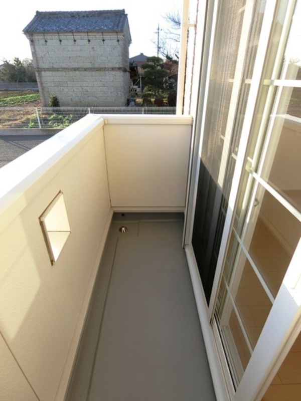 バルコニー　図面と現状が相違がある場合には現状を優先