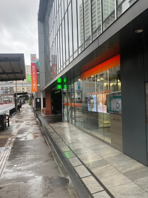 銀行　西日本シティ銀行三萩野支店（銀行）まで236m