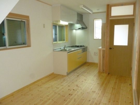 居室・リビング　☆明るい居室☆