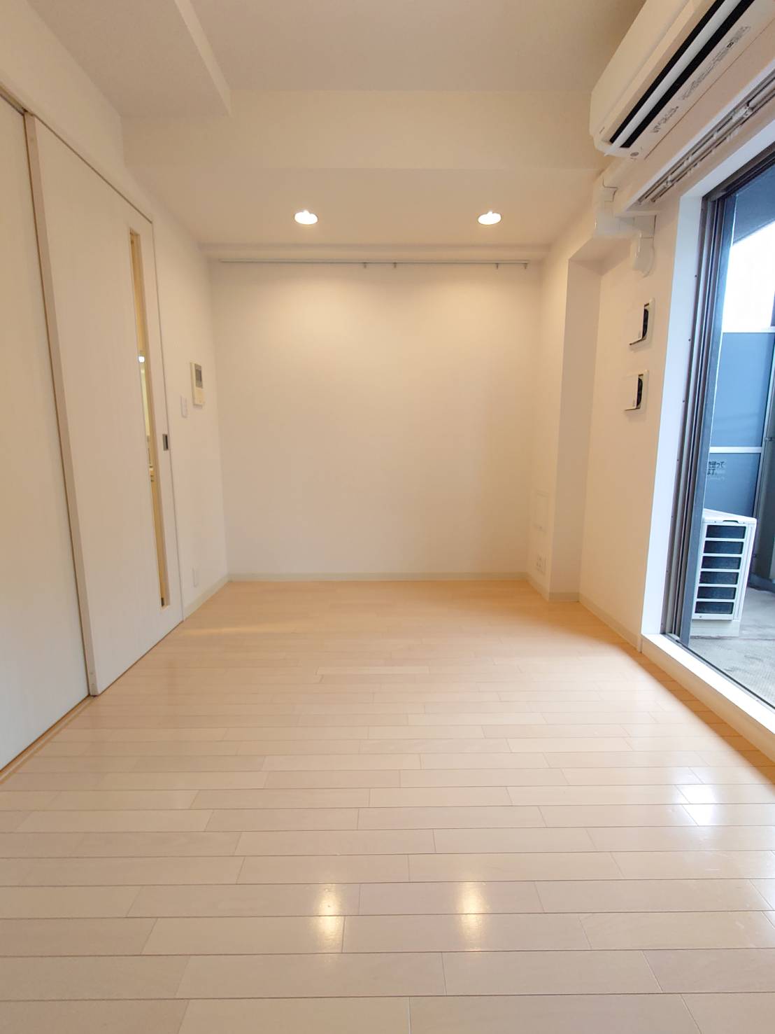 居室・リビング　洋室6.1帖