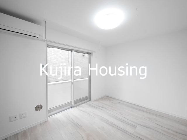 居室・リビング　★6帖の洋室★