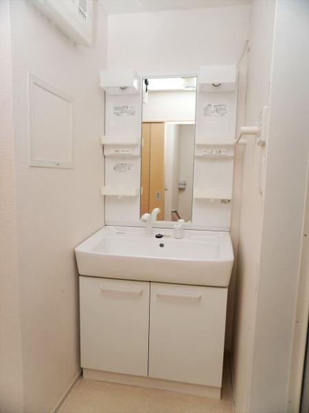 洗面設備　洗面所