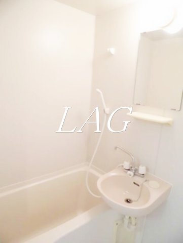 バス・シャワールーム　お風呂です。