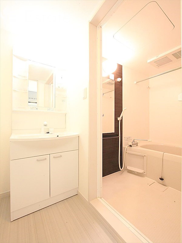 洗面設備　洗面所