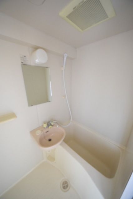 バス・シャワールーム　室内・室内設備