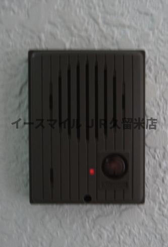 エントランス　落ち着いたエントランスです