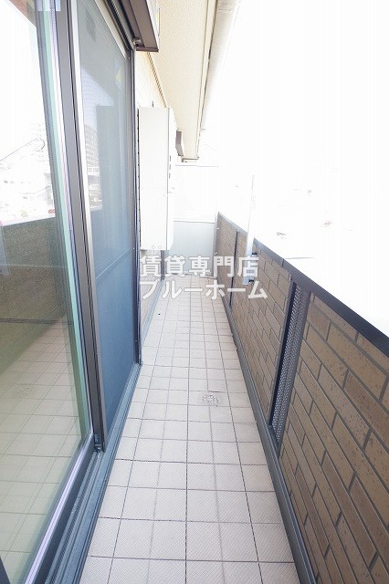 バルコニー　奥行きのあるバルコニー！