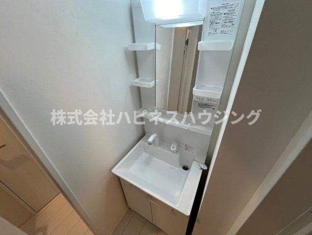 洗面設備　同物件他部屋写真、内装イメージ