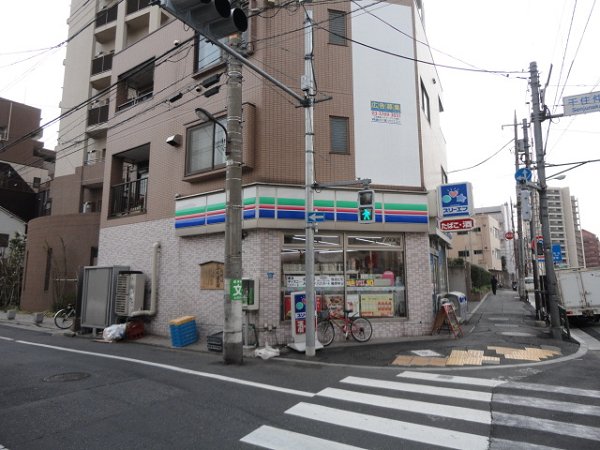 コンビニ　スリーエフ足立千住河原町店（コンビニ）まで386m