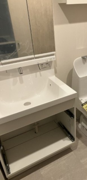 洗面設備　同仕様