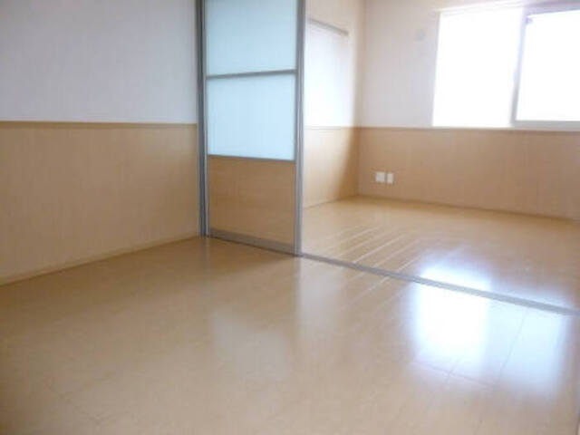 居室・リビング　２階居室全景