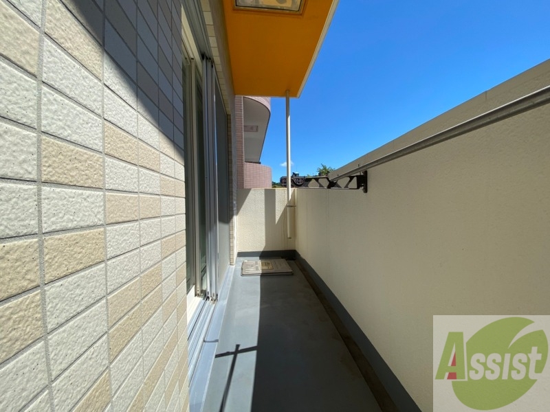 バルコニー　バルコニーが付いていますので一息ついてみてはいかがですか。