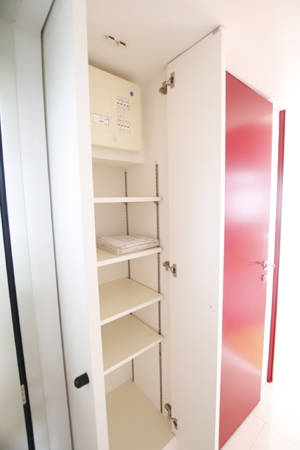 玄関　シューズボックス※他号室参考写真※