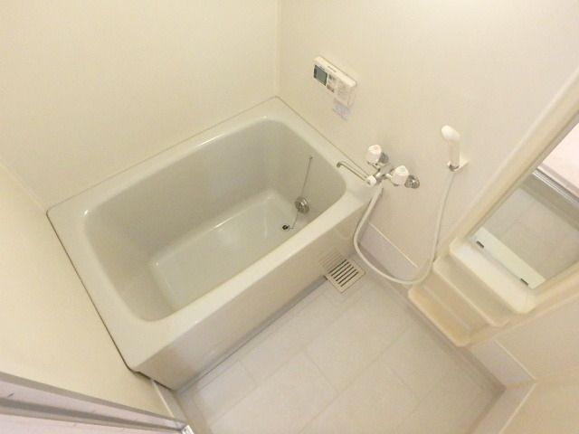 バス・シャワールーム　※別号室参考写真です