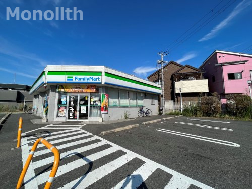 コンビニ　ファミリーマート 葛の葉町北店（コンビニ）まで384m